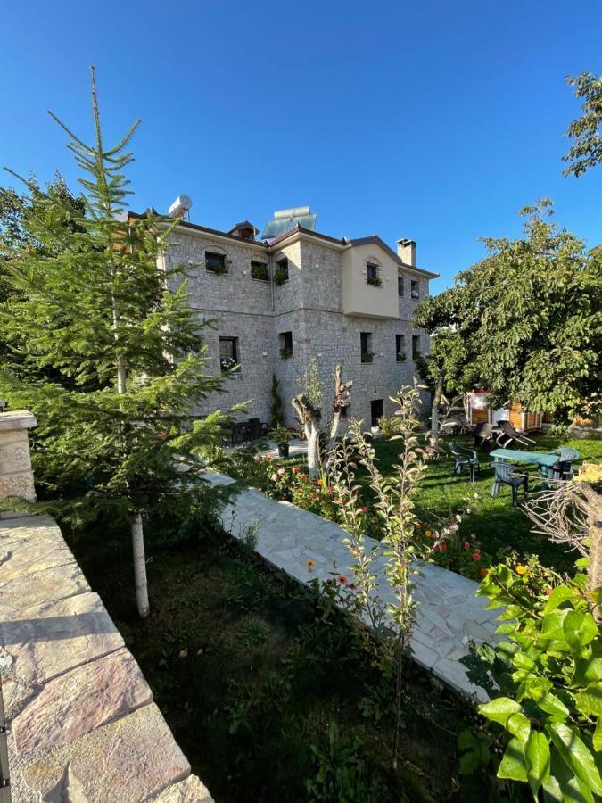 Bujtina Liana Voskopoje Hotel Ngoại thất bức ảnh